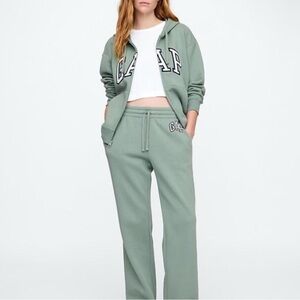 GAP Women's Sage Joggers